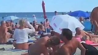 Смотреть Порно Нудистки На Пляже